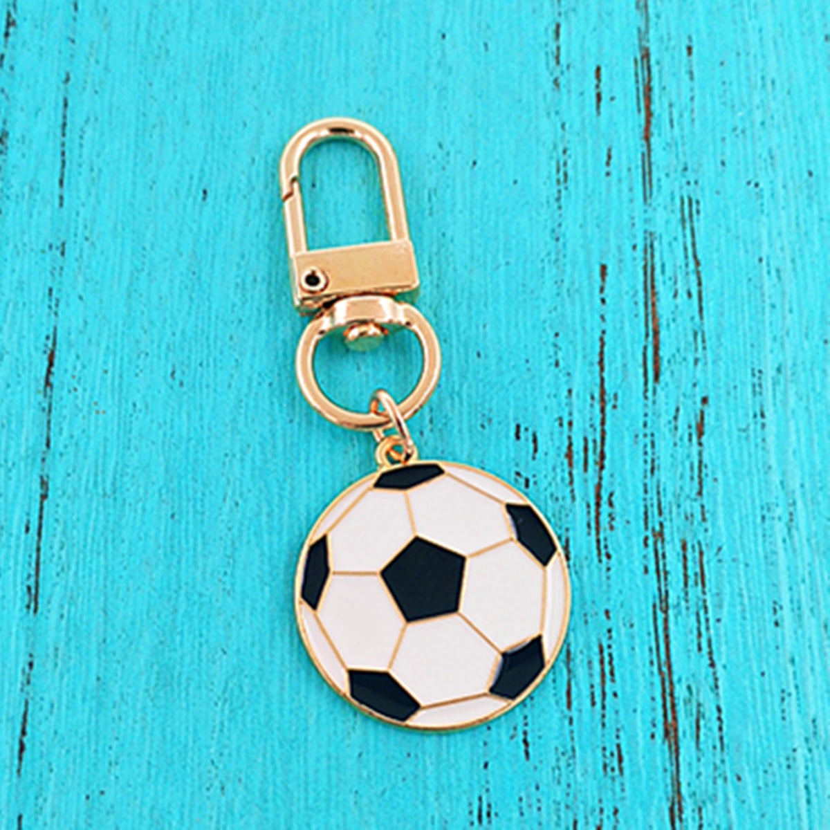 Fashionable sports event metal painted keychain car decoration sports gift World Cup football keychain pendant
