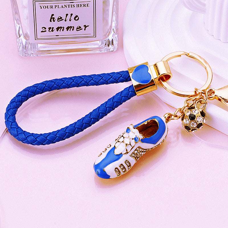 Rhinestone-encrusted soccer shoe car keychain unisex couple bag pendant metal keychain ring World Cup creative gift